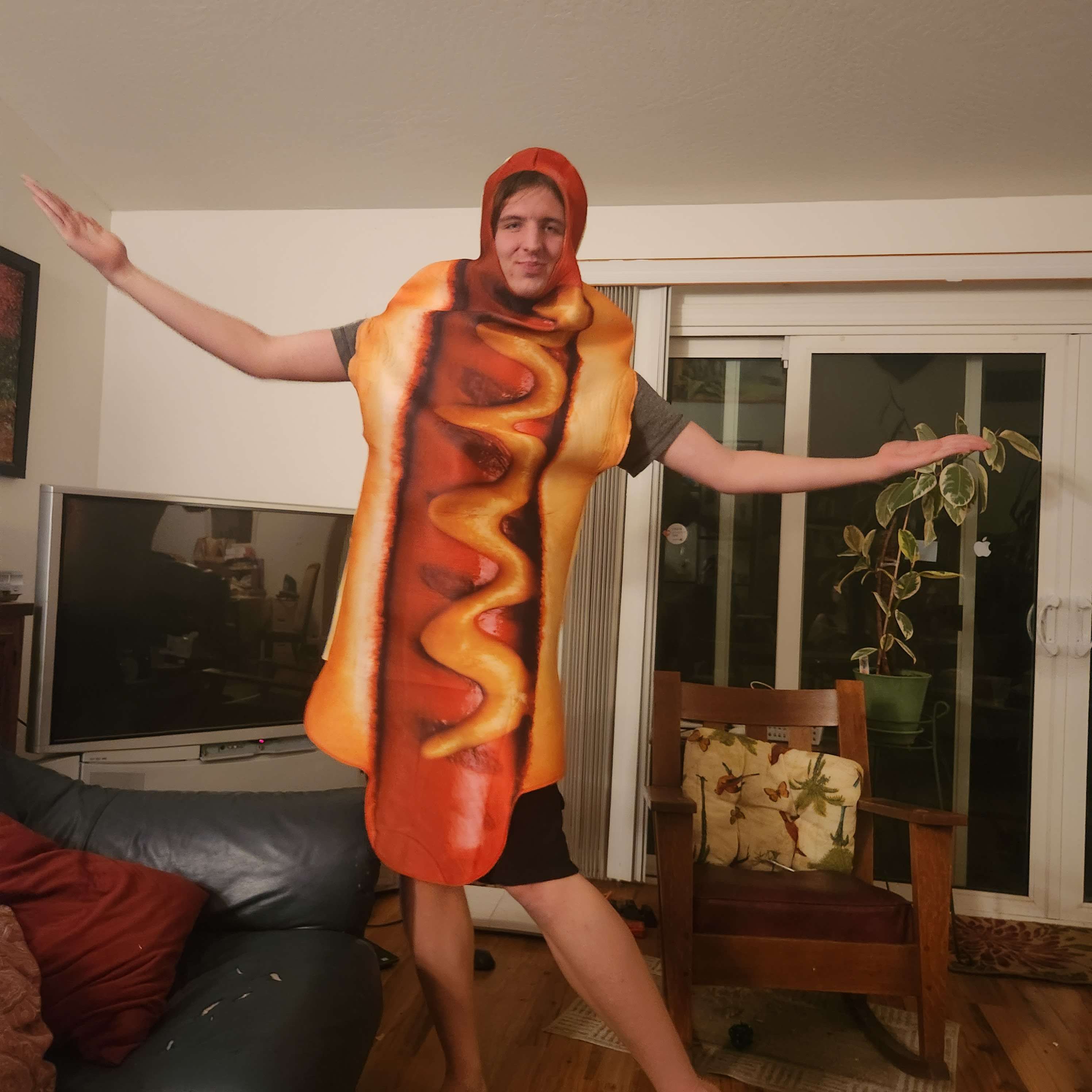 [Image: HOTDOG.jpg]