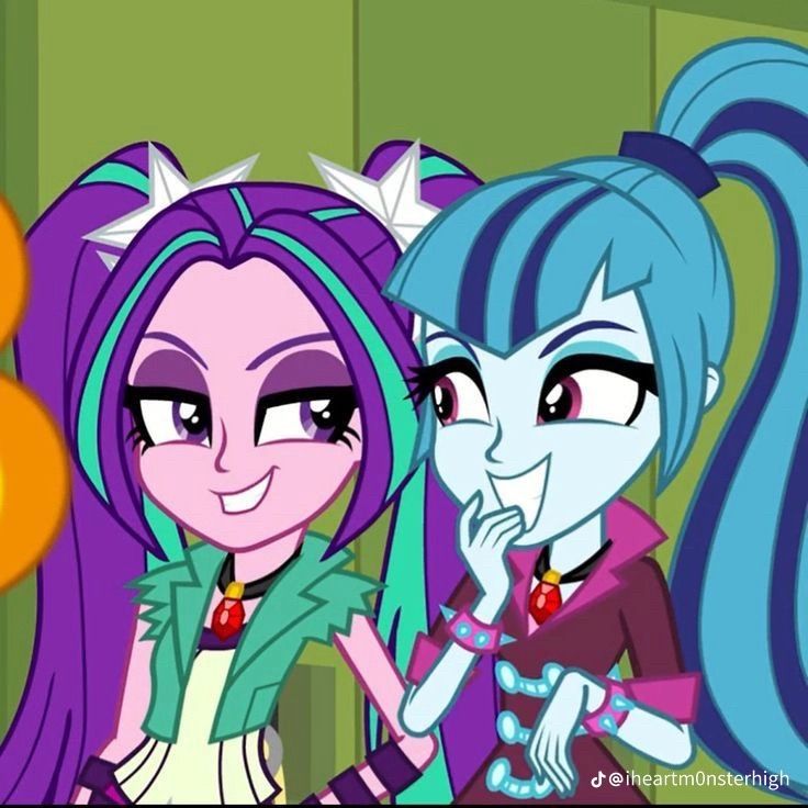aria and sonata idk the name