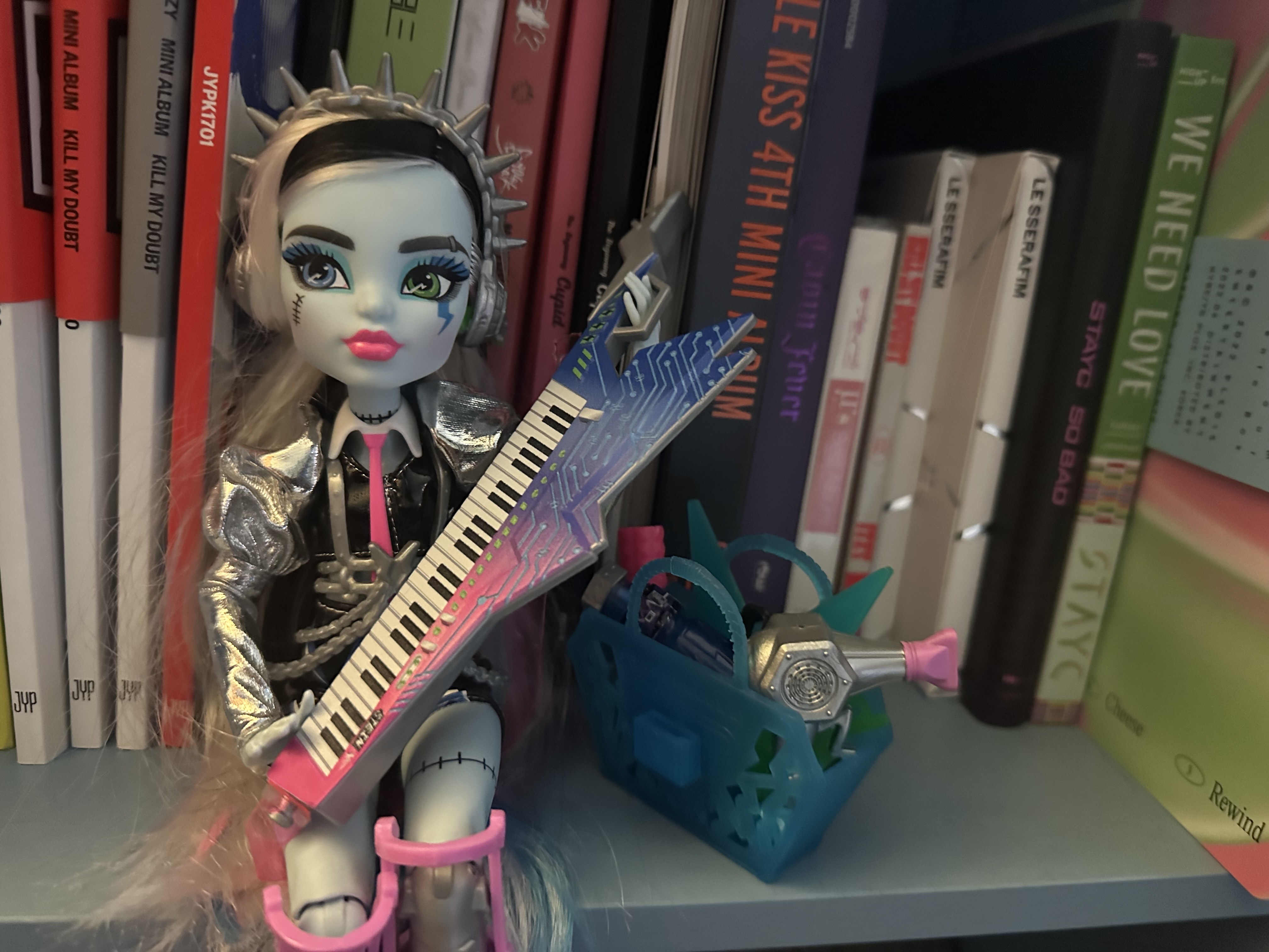 Frankie Stein G3 Doll