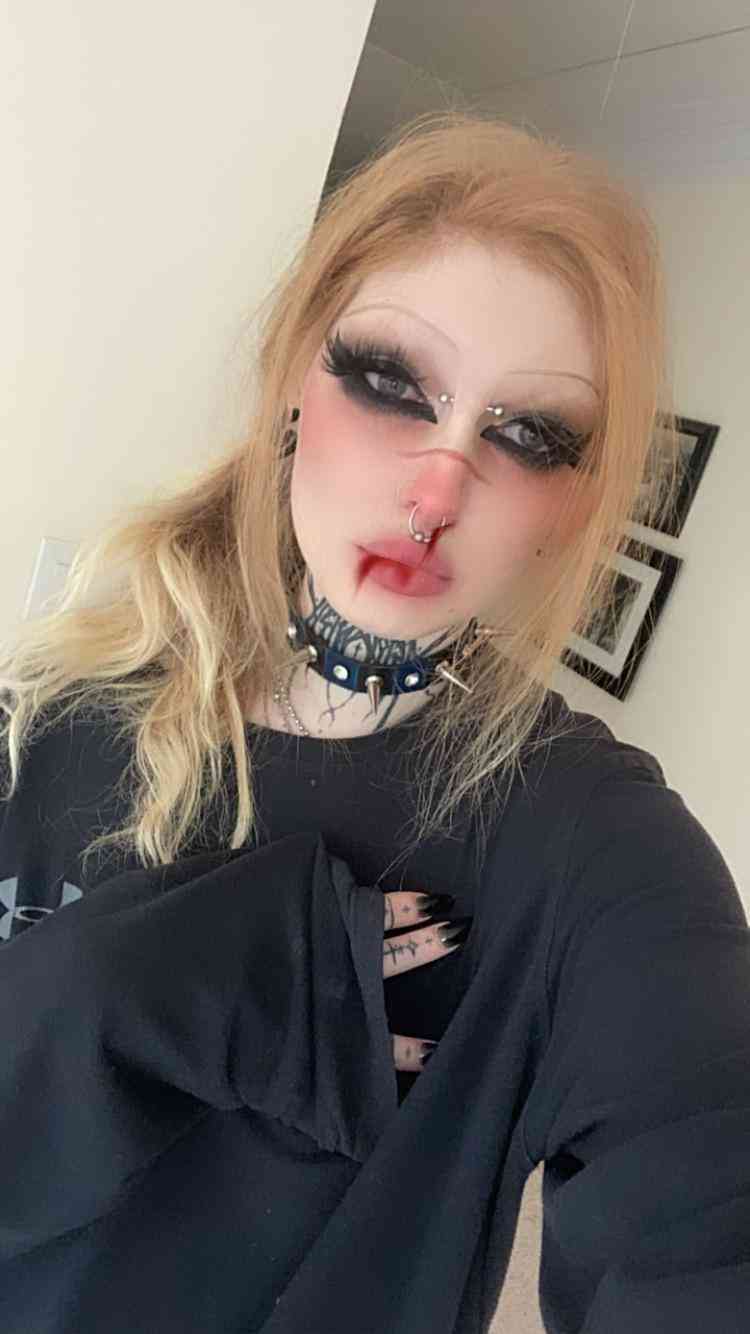 goth fight