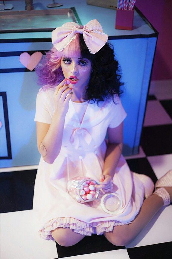 Melanie Martinez in her 'Dollhouse' era