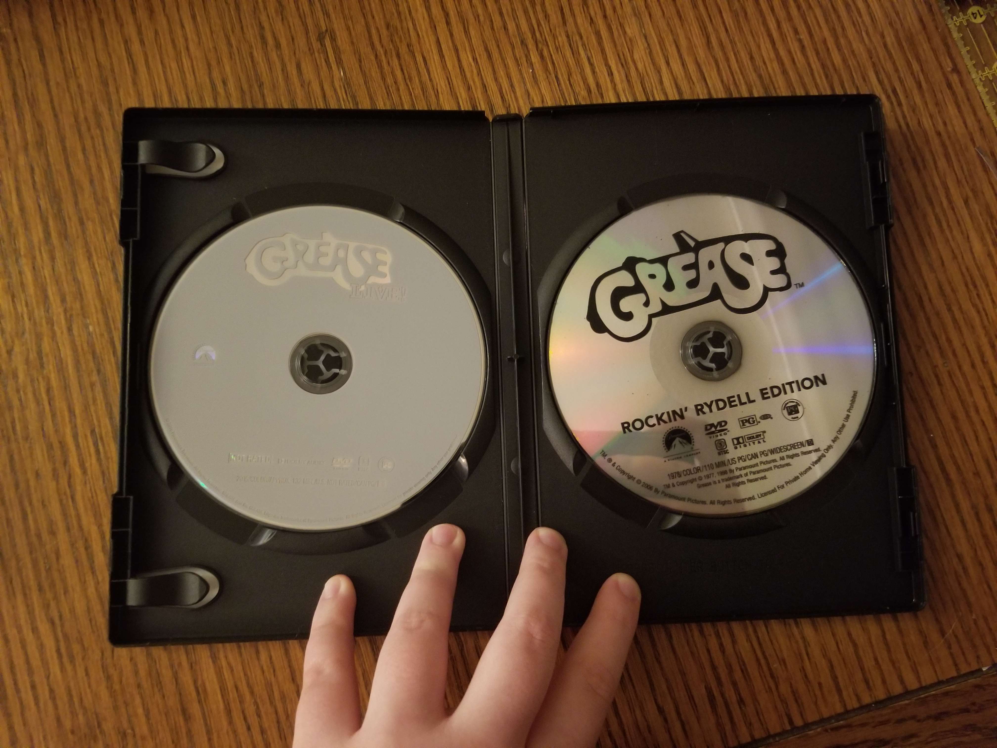 The two discs in the double-capacity DVD case.