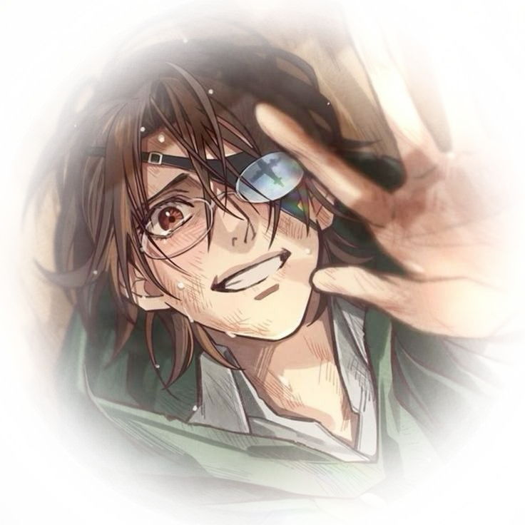 Hange ; Attack on Titan
