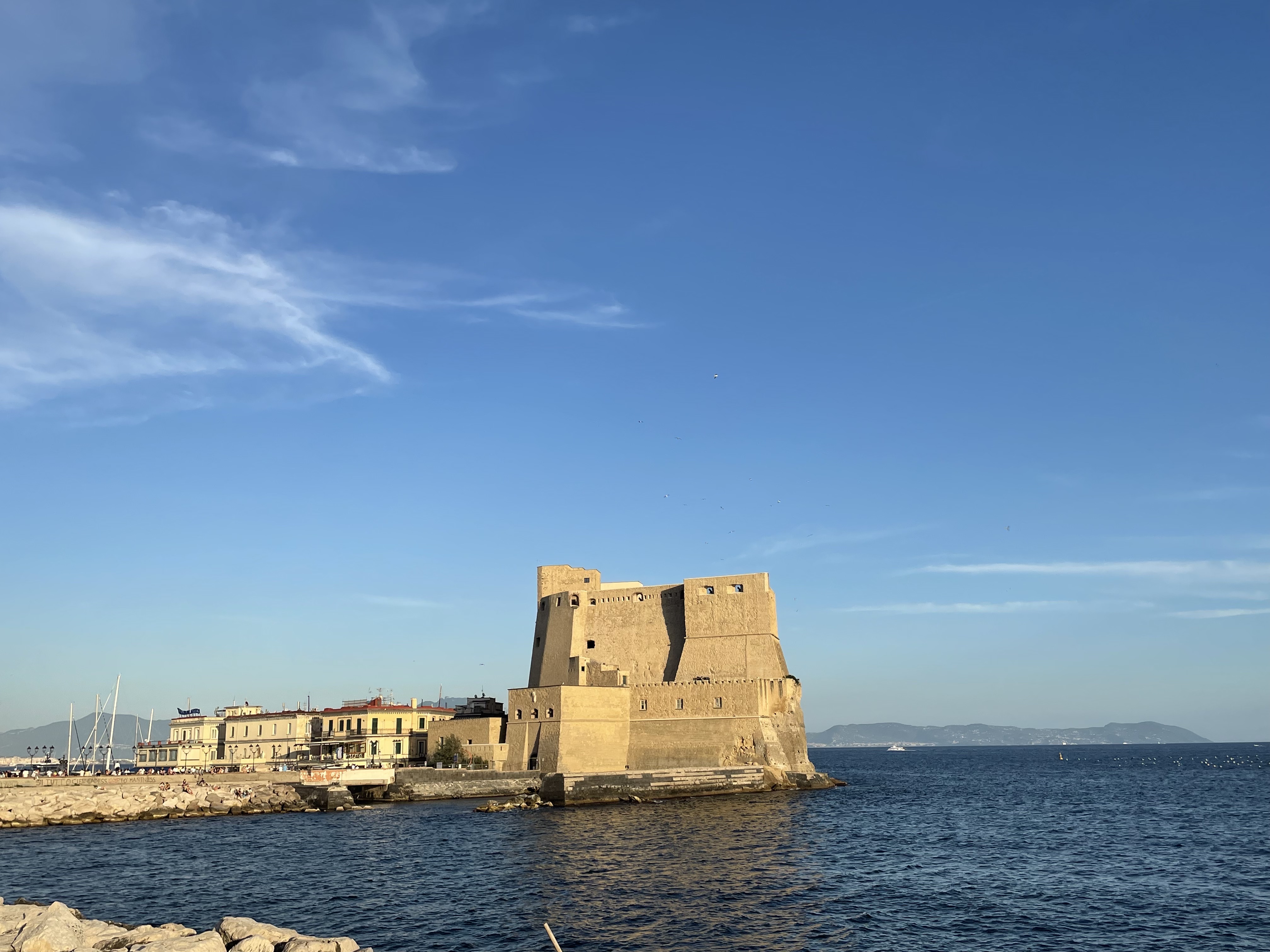 Castel dell'Ovo.