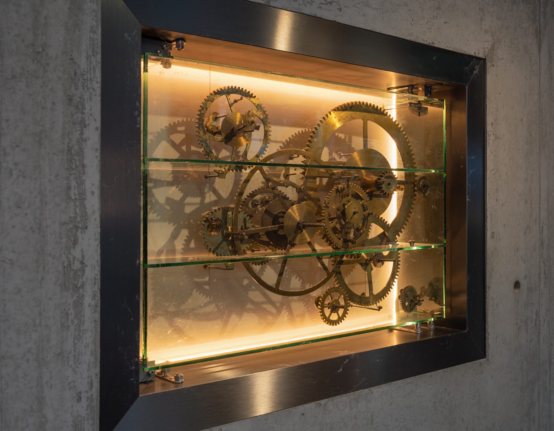 Industrial Brass Gear Clockwork Installation