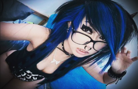 @rawrkittiie on ig
