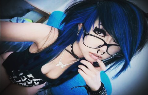 @rawrkittiie on ig